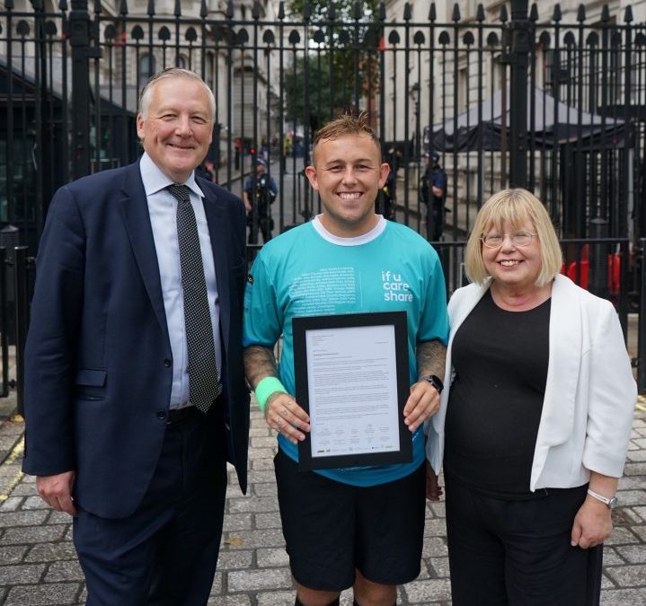 North East MPs call for vital Suicide Prevention service to continue